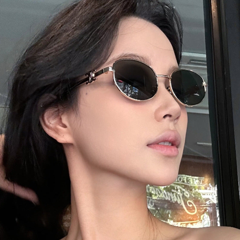 Retro oval sunglasses, new trendy personalized sunscreen and UV resistant sunglasses for women